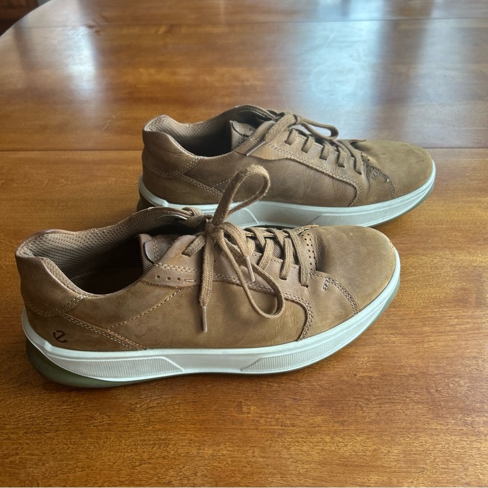 Ecco Byway 2.0 Men's Casual Lace-Up Sneakers in Brown